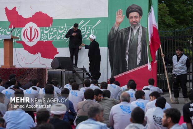 اجتماع دانشجویان جهادگر و تجدید میثاق با آرمان‌های رهبر شهید انقلاب