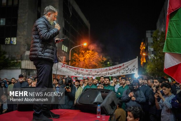 اجتماع دانشجویان جهادگر و تجدید میثاق با آرمان‌های رهبر شهید انقلاب