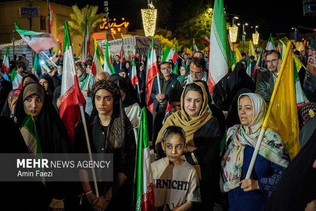 تجمع مردم شیراز