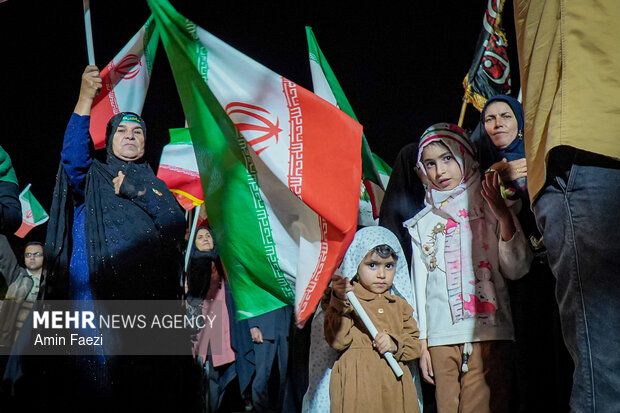 تجمع مردم شیراز