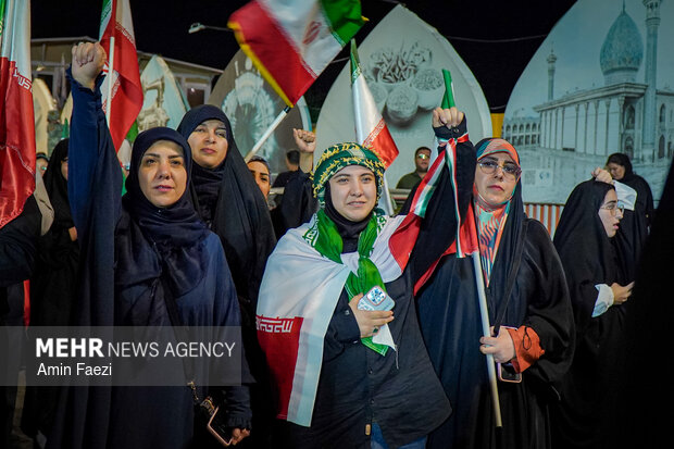 تجمع مردم شیراز