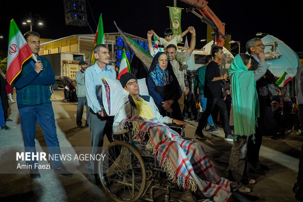 تجمع مردم شیراز