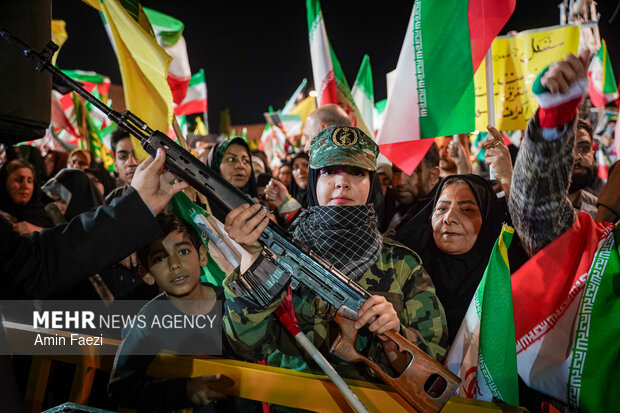 تجمع مردم شیراز