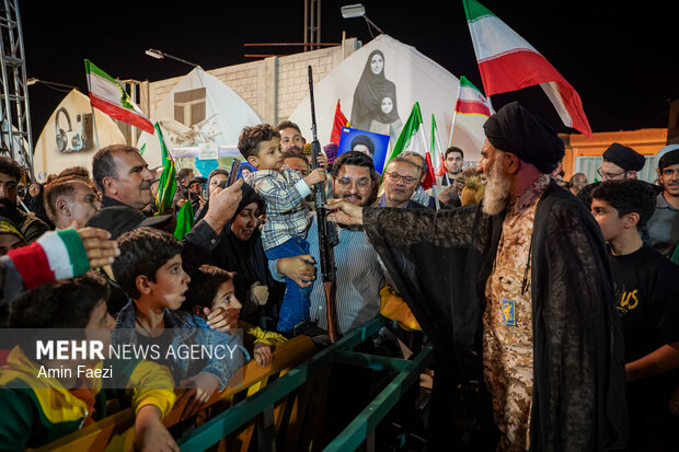 تجمع مردم شیراز