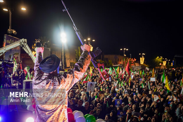 تجمع مردم شیراز