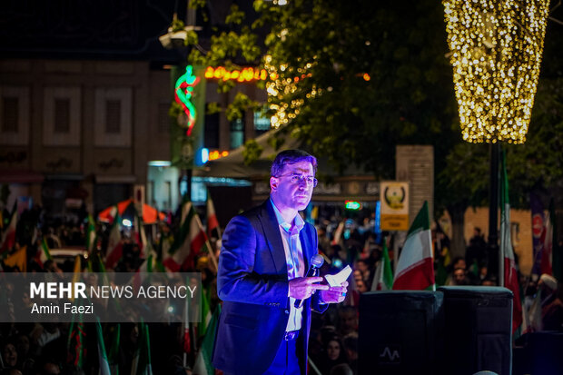 تجمع مردم شیراز