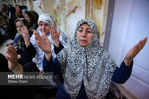 استقبال مردمی از بیرق رضوی در سنندج