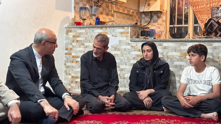 یاد شهدا پشتوانه عزت و پایداری کشور است