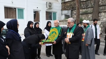 حضور کاروان «زیر سایه خورشید» در دورود