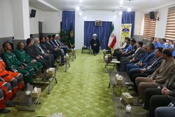 امام جمعه بجنورد: کار و تلاش جامعه کارگری ضامن پویایی اقتصاد است