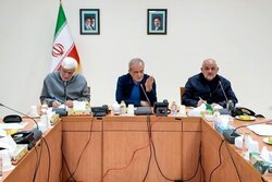 تأکید پزشکیان بر حفظ ثبات پولی و تأمین نیازهای حیاتی در شرایط جنگی