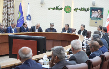 رحمانی: بانک‌ ها در پرداخت تسهیلات تکلیفی جدیت بیشتری داشته باشند