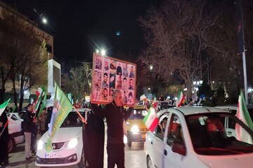 سلام خاص شهروند همدانی از خیابان‌ها به شهدای وطن