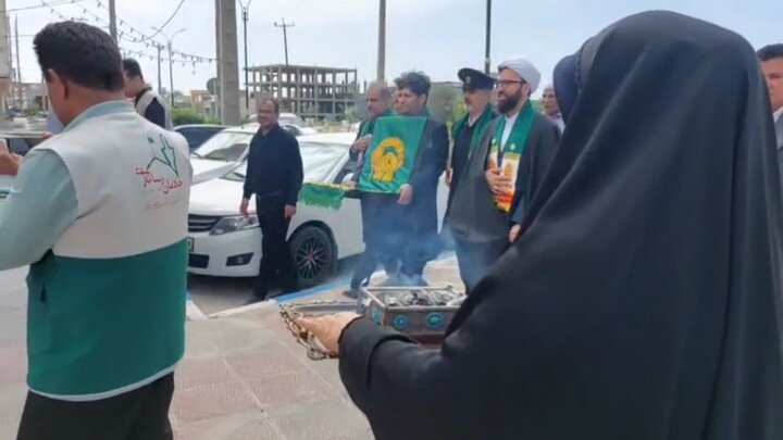 استقبال از خدام رضوی در بخش سیراف و حضور در منزل شهید جنگ رمضان