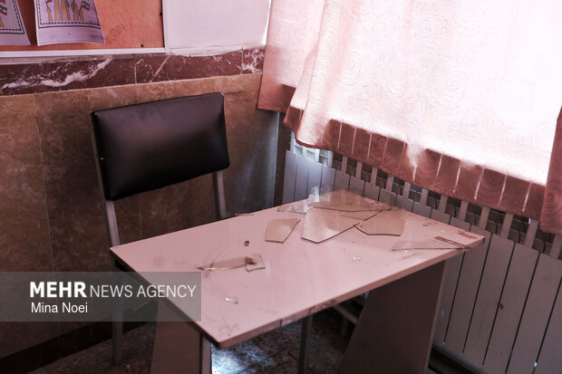 آثار تجاوزات آمریکایی - صهیونی در مدرسه باغچه‌بان تبریز