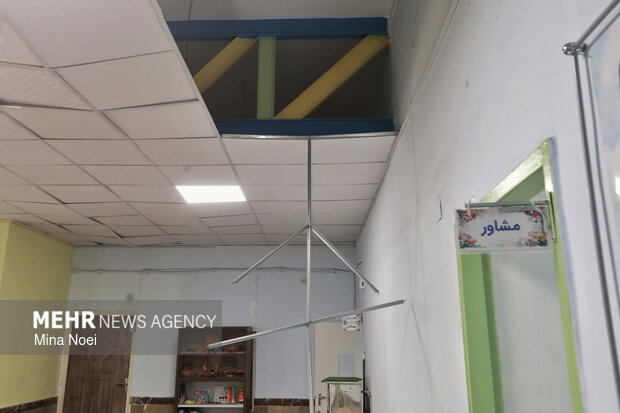 آثار تجاوزات آمریکایی - صهیونی در مدرسه باغچه‌بان تبریز