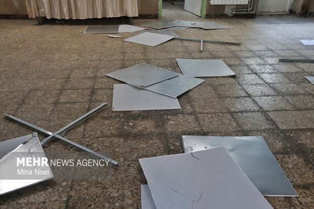 آثار تجاوزات آمریکایی - صهیونی در مدرسه باغچه‌بان تبریز