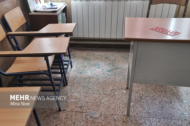 آثار تجاوزات آمریکایی - صهیونی در مدرسه باغچه‌بان تبریز