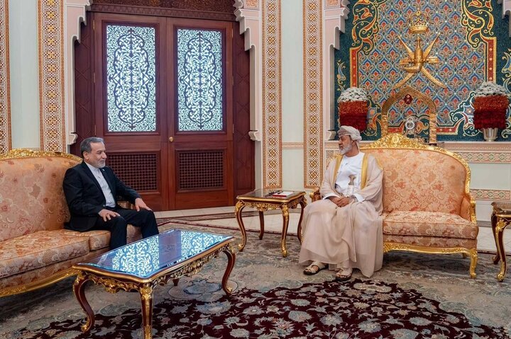 Araghchi, Sultan of Oman discuss latest regional developments