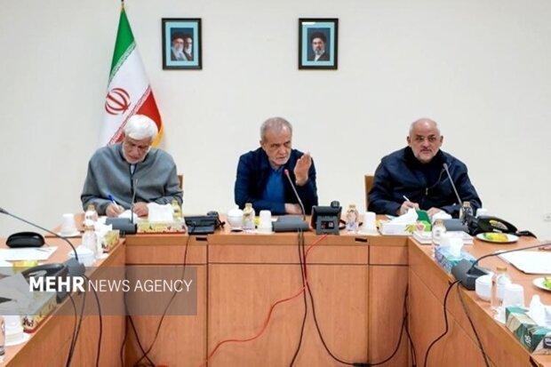 تأکید پزشکیان بر حفظ ثبات پولی و تأمین نیازهای حیاتی در شرایط جنگی