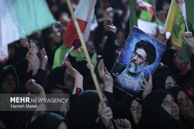 تجمع شبانه مردم کردکوی