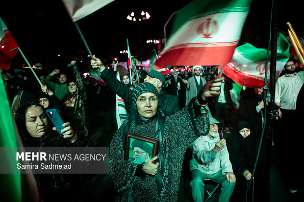 People in Tehran denounce US-Israeli aggression
