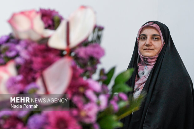 حضور اعضای حوزه علمیه خواهران کرج در منزل مهدیه اسفندیاری