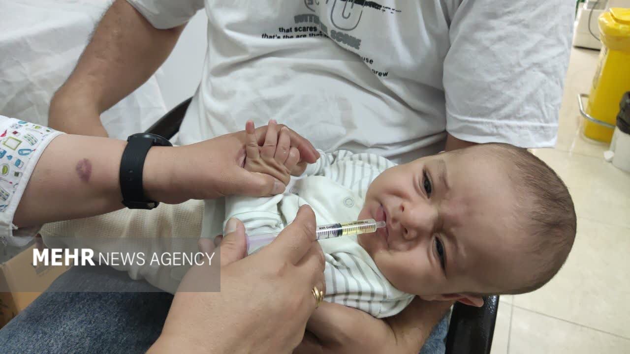 ۹۹ درصد نوزادان تحت پوشش دانشگاه علوم پزشکی سمنان واکسینه شدند