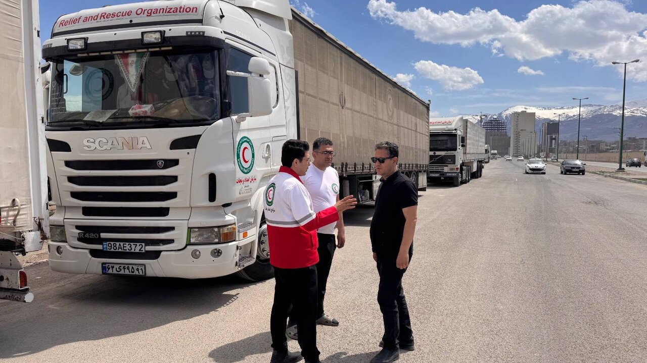 محموله بزرگ دارویی و تجهیزات درمانی ترکیه از مرز بازرگان وارد کشور شد