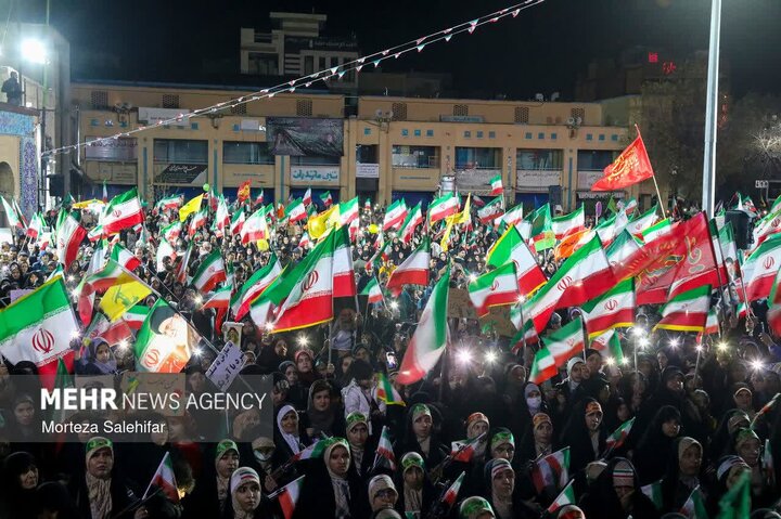 موجهای ناتمام حضور مردمی؛ این ملت دشمن را خسته کرده است