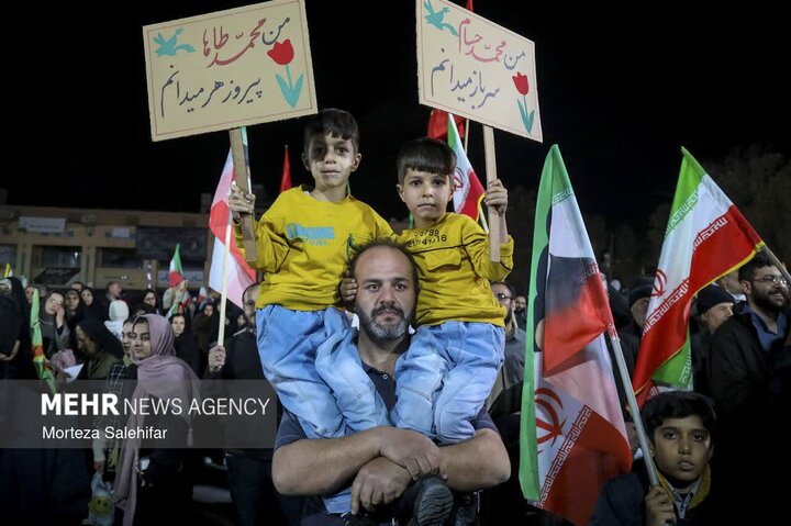 موجهای ناتمام حضور مردمی؛ این ملت دشمن را خسته کرده است