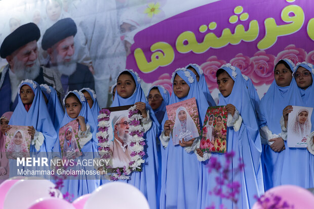 جشن تکلیف دختران در بوشهر