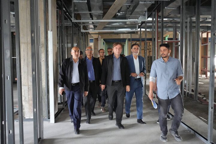 استاندار بوشهر میزان پیشرفت فیزیکی پروژه های عمرانی استان را تشریح کرد