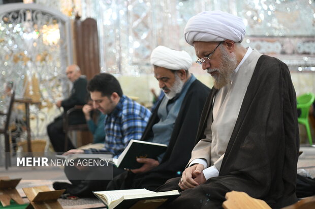 جلسه تفسیر قرآن کریم آیت الله دژکام