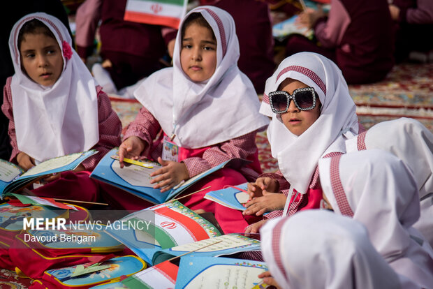 اجتماع ۱۲هزار قرآن آموز در حرم امام رضا (ع)