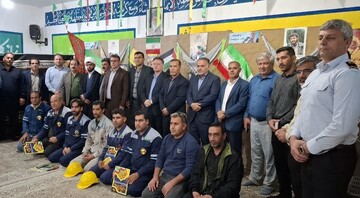 فرماندار پلدختر: سیمبانان قهرمانان خاموش و گمنام صنعت برق هستند