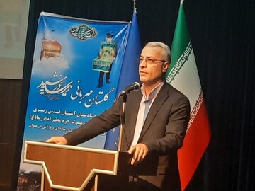 هنرمندان روایت‌گران ماندگار حماسه ایران اسلامی هستند