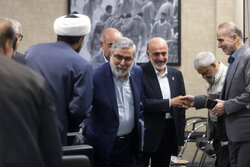 نشست ستاد مردمی پشتیبانی از دفاع رمضان در خیریه امدادگران عاشورا