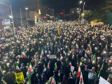 اجتماع امام رضایی‌های کرمان به یاد رهبر شهید