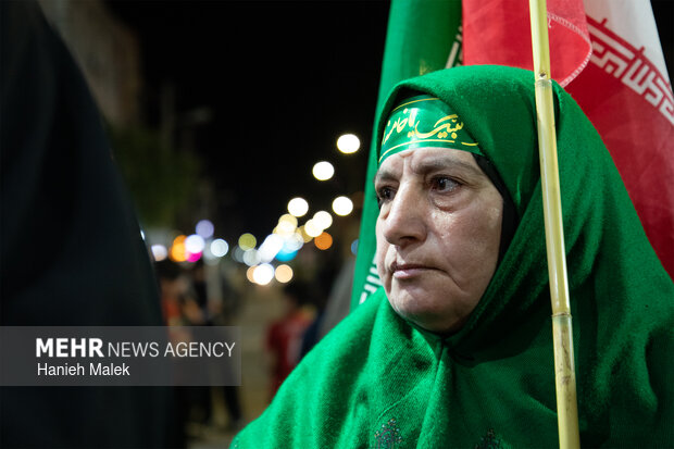 تجمع شبانه مردم بندرگز در گلستان