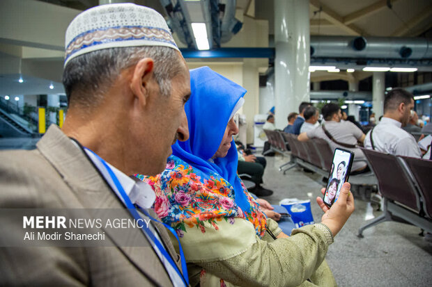 نخستین گروه از حجاج خراسان رضوی عازم سرزمین وحی شدند    