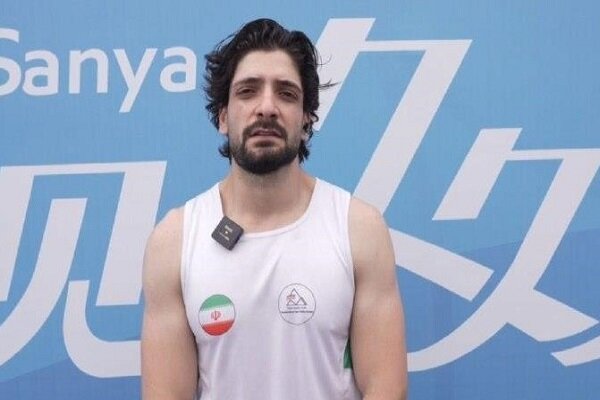 میلاد علیپور: امیدوارم مدال تیمی سنگنوردی از آن ایران شود
