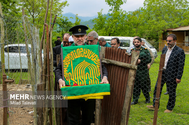 کاروان زیر سایه‌ خورشید در فومن