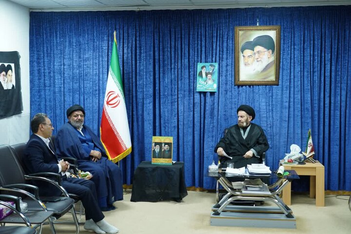 امام جمعه خرمآباد: افزایش«آسانسوری»قیمتها ناشی از عدم نظارت کافی است