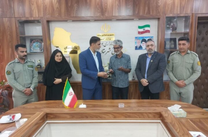 فرماندار دشتستان: ظرفیت های مردمی برای حفاظت از محیط زیست استفاده شود