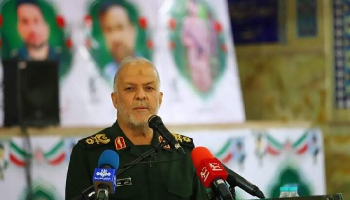 سردار فداء: مقاومت و حضور در میدان لازمه پیروزی است