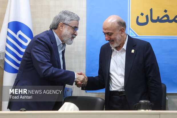 نشست ستاد مردمی پشتیبانی از دفاع رمضان در خیریه امدادگران عاشورا