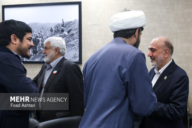 نشست ستاد مردمی پشتیبانی از دفاع رمضان در خیریه امدادگران عاشورا