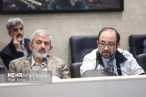 نشست ستاد مردمی پشتیبانی از دفاع رمضان در خیریه امدادگران عاشورا