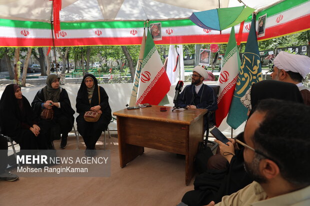 نشست گرامیداشت اولین سالگرد صدور بیانیه تاریخی رهبر شهید انقلاب اسلامی درباره «حوزه پیشرو و سرآمد»